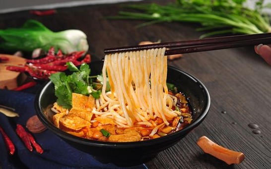 加盟元气妹螺蛳粉 携手把美食传递到世界各地!