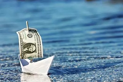 英镑空头阴霾不散 未来几周恐跌至1.2900