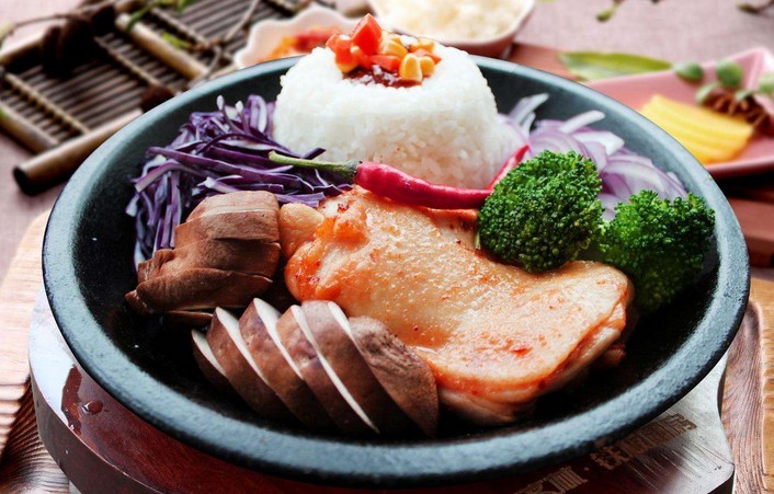 米高林铁板厨房加盟 当之无愧的济南美食标签