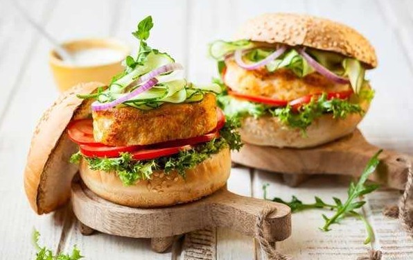 更受欢迎的快餐品牌 哈嗲汉堡加盟一家成就一家