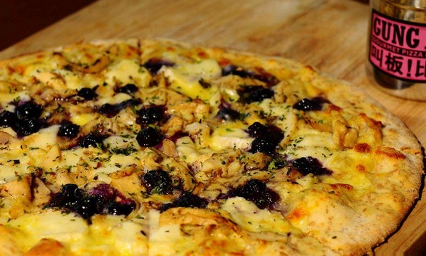 中西合璧创美食 叫板披萨赋予披萨真正的东方口味