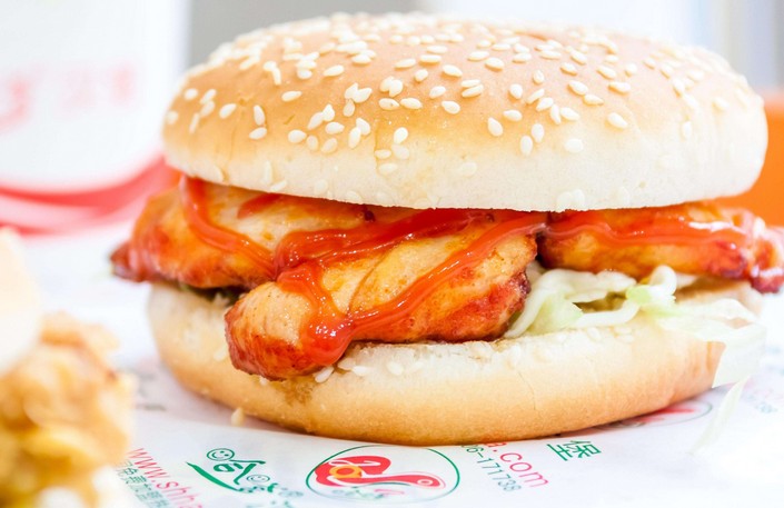 更受欢迎的快餐品牌 哈嗲汉堡加盟一家成就一家