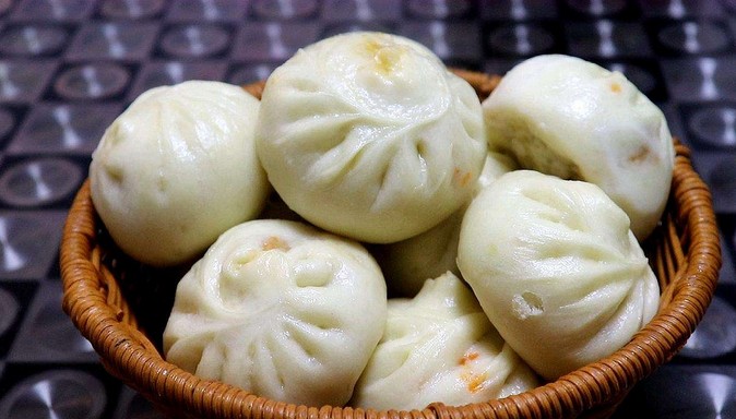 白手起家到月销上十万个包子 鹏鹏包用味道说话