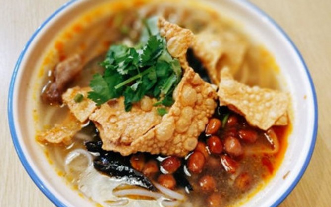 行业中的佼佼者 蓝小拐螺蛳粉前景光明值得投资