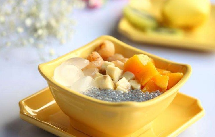 满记甜品CEO潘冠鹤:餐饮行业将迎来洗牌