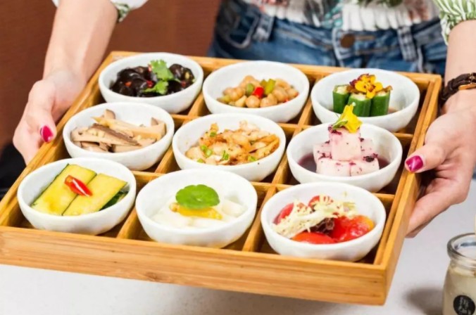 新仙清汤腩:被夸了60年 陈奕迅都来打卡