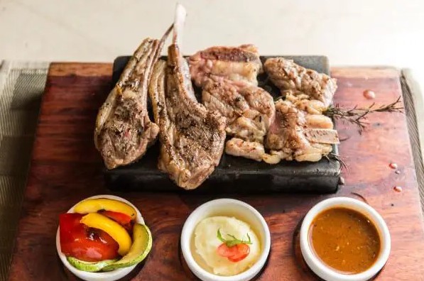 原素亚洲海鲜自助餐厅 给你最地道的东南亚风味