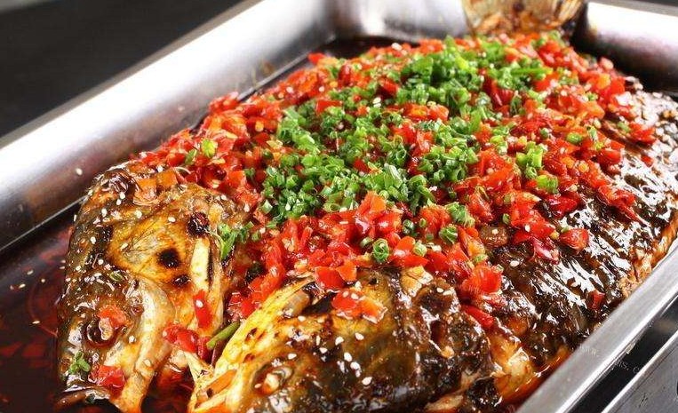 以万州烤鱼为主打 渔夫烤鱼入口鲜嫩香味悠长