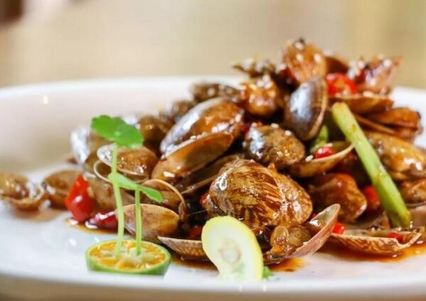 二十味秘制配方熬制 回味花甲引领餐饮新潮流