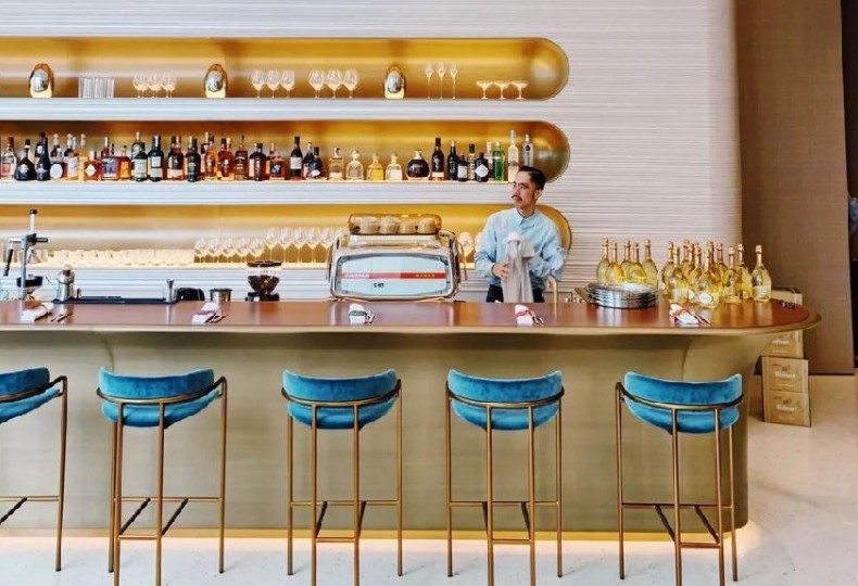 LV开了一家餐厅 高奢品牌为何纷纷盯上餐饮业?