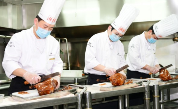 全聚德上线外卖 八大防护措施每个环节都可追溯