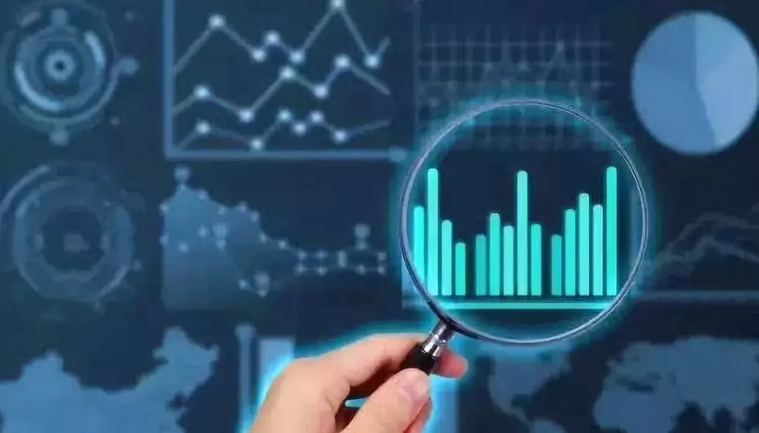 政府增高gdp_颅内压增高图片(2)