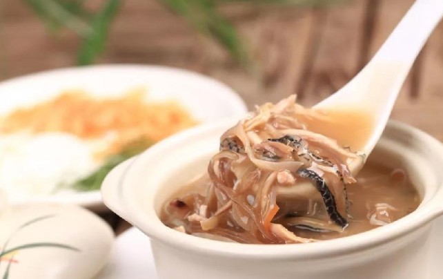 人工养殖野生动物也入禁止之列?专注蛇宴的榕记慌了