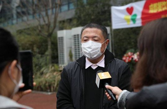 成都餐企组建“线上爱心食堂” 向医护人员家属献爱心