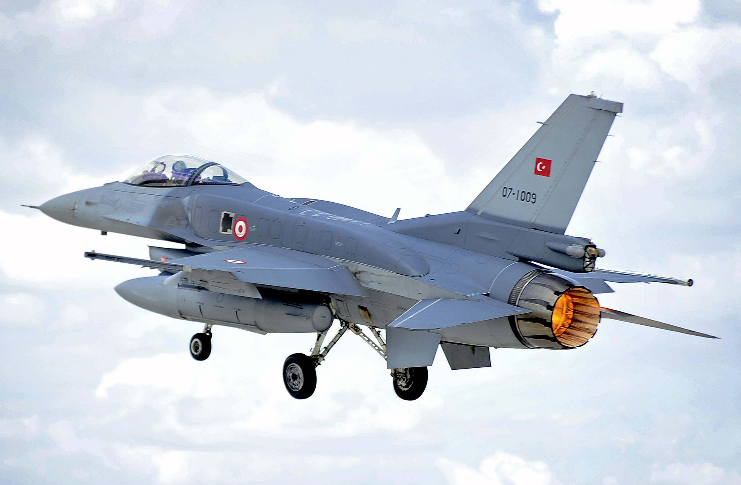 土耳其击落两架苏24后 俄宣布不再保证土军飞机安全