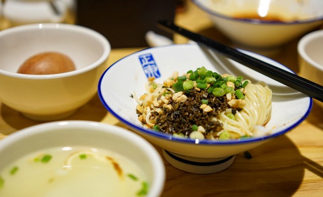 历经百年风风雨雨 正东担担面成为重庆著名风味小吃
