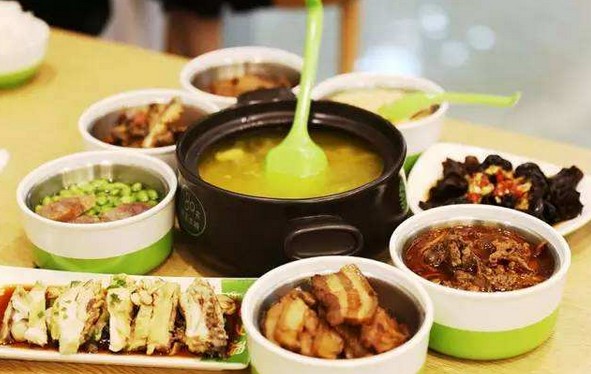 老乡鸡加速布局全国 投资5个亿建大数据智能产业基地