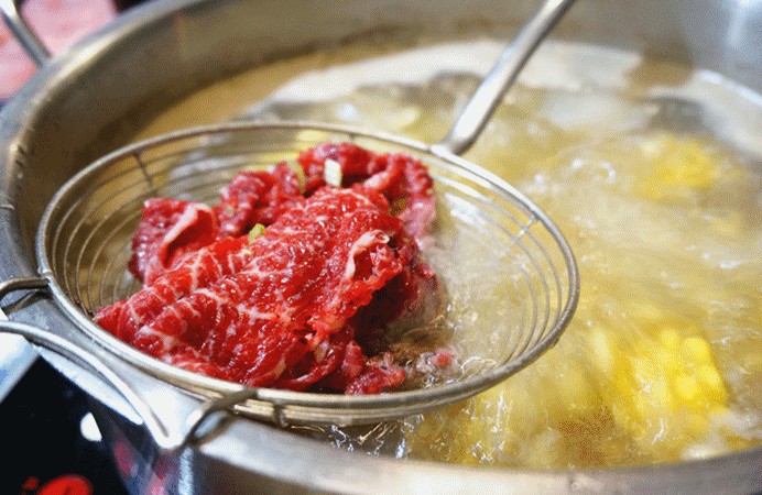 独家秘制黑椒牛丸 大潮禧牛肉火锅还原地道潮汕味