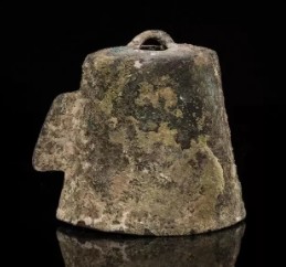 [拍卖行业]河南省博物院藏带翼铜铃鉴赏