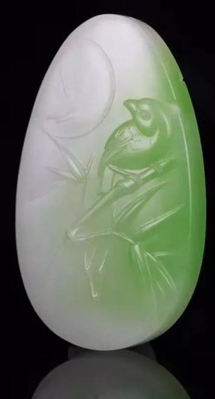 “俏色巧雕”：玉石的“色”与玉雕师的“艺”完美结合