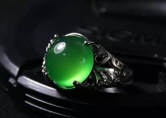 绿加红等于古驰 e49052a7e4d8d3f0606ed78bee3a1614.jpg?_=1587001574545