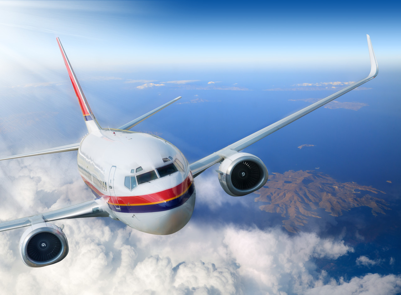 特朗普要在多个摇摆州提起诉讼 全美多地爆发抗议冲突