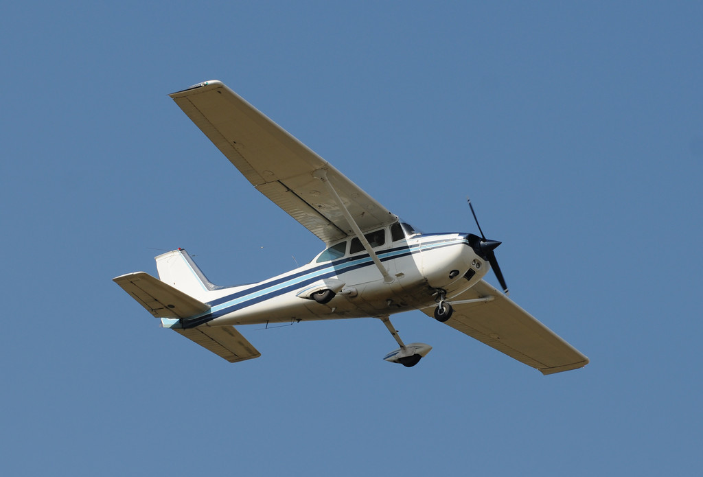 C42运动飞机 以汽油为燃料的飞机
