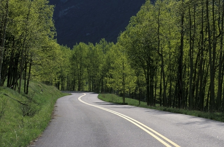 库存回升及需求疲软 沥青期货震荡整理