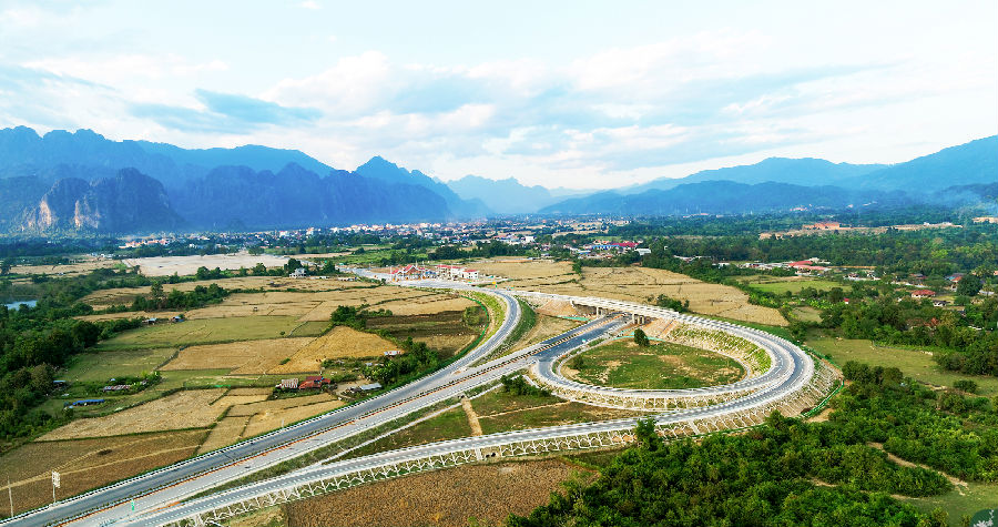中國(guó)“一帶一路”在新興市場(chǎng)扎下根基 歐盟基建計(jì)劃可行嗎？