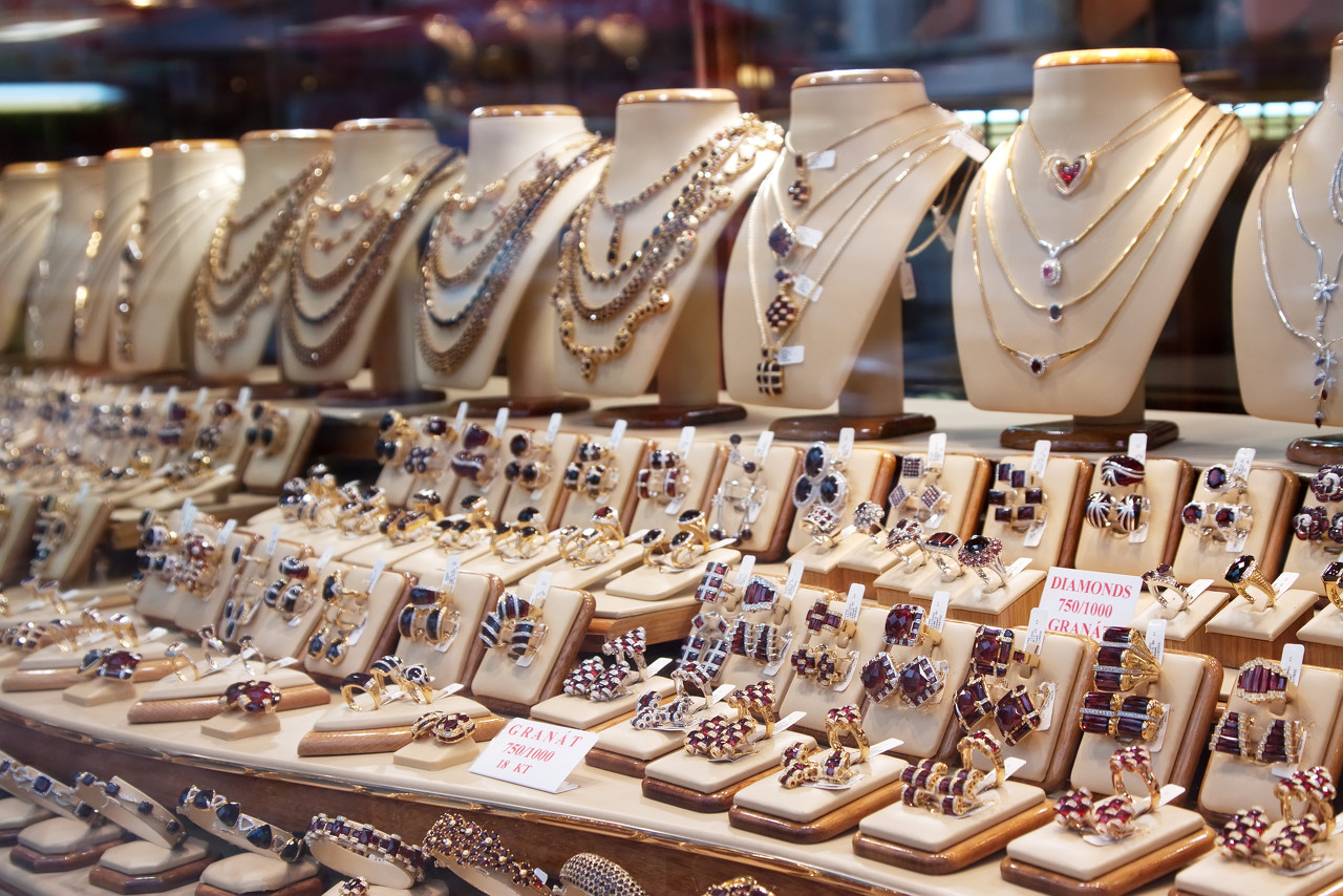 “上海市场监管”发布当地珠宝玉石监督抽查情况