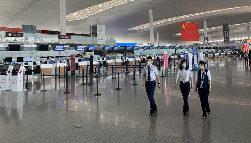 中国航空持续亏损 500万个座位被关！国产飞机迎来“强心针”！