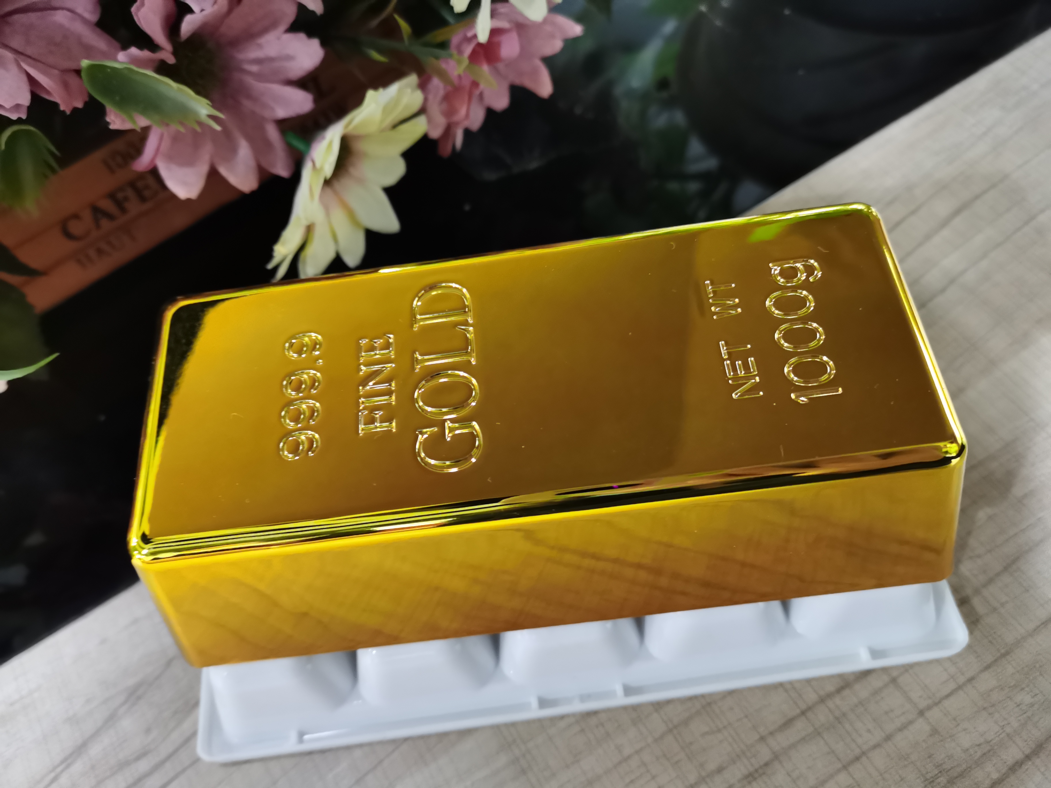 金投財(cái)經(jīng)早知道:鮑威爾預(yù)計(jì)明年通脹將緩解 金價(jià)延續(xù)震蕩上漲