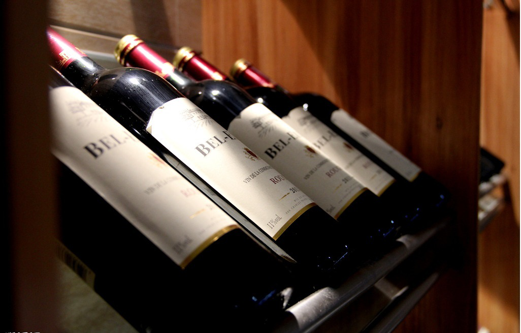 中国人现在喝什么葡萄酒？南非葡萄酒出口涨192%取代澳大利亚！