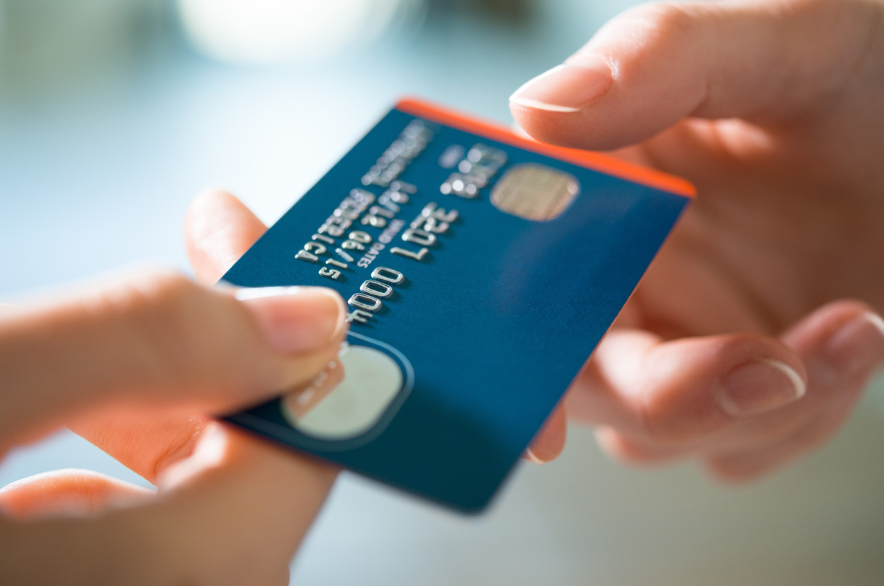怎么在中行手机银行中挂失信用卡？