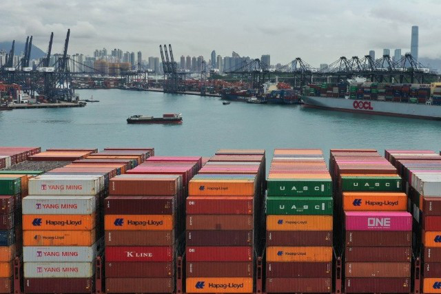中国经济实力背后的航运业有多强大？全球前5大港口有4个在中国！
