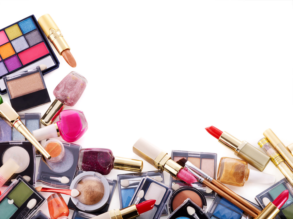 10月份 化妆品类再次获得了双位数、高达18.3%的涨幅