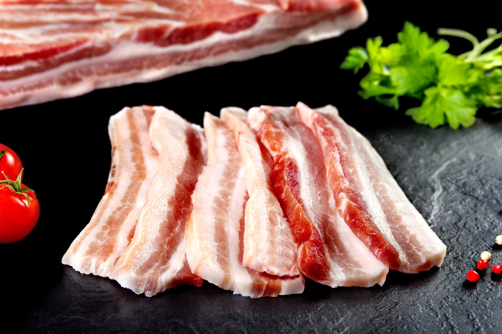 稳定国内供需！我国明年将恢复猪肉进口关税 美国猪肉“不香了”！