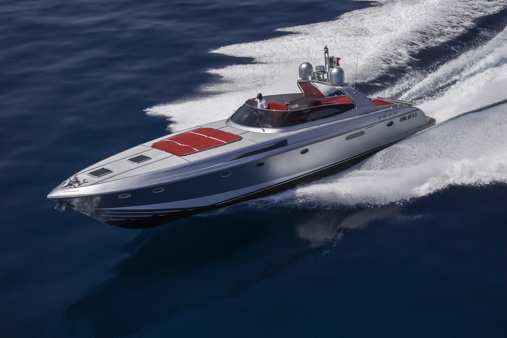 高端游艇制造商Prestige Yachts将推出新的双体动力停系列