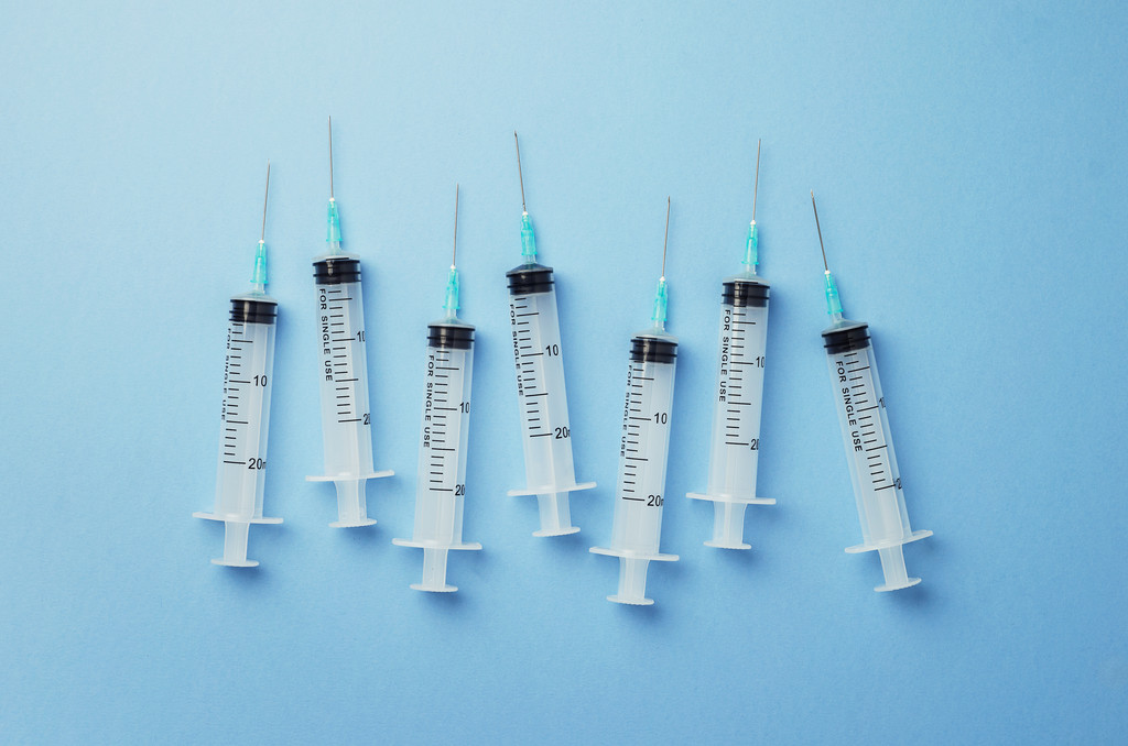 国内多款新冠病毒疫苗获批开展临床试验