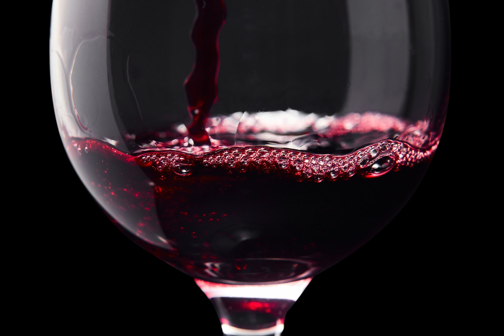 为什么标准瓶葡萄酒的规格是750ml