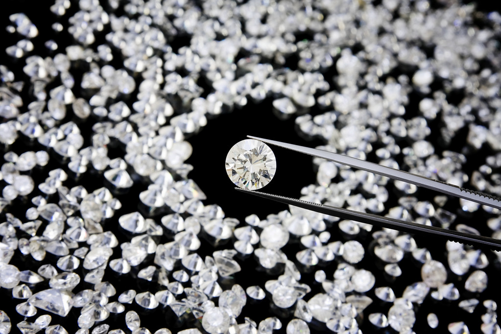 中国培育钻石产能过剩或将成为现实