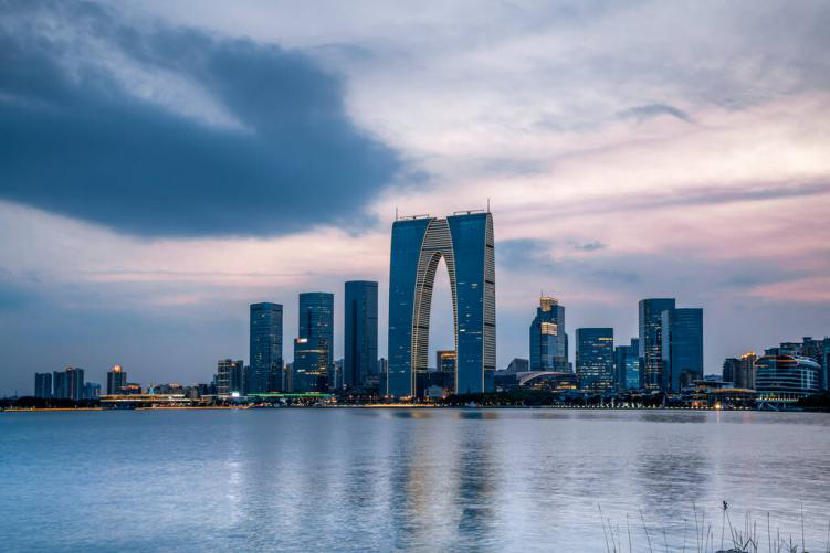 富豪數(shù)量最多的5個??！上海第4、浙江第3、北京第2 第1相當(dāng)于江蘇的2.8倍！