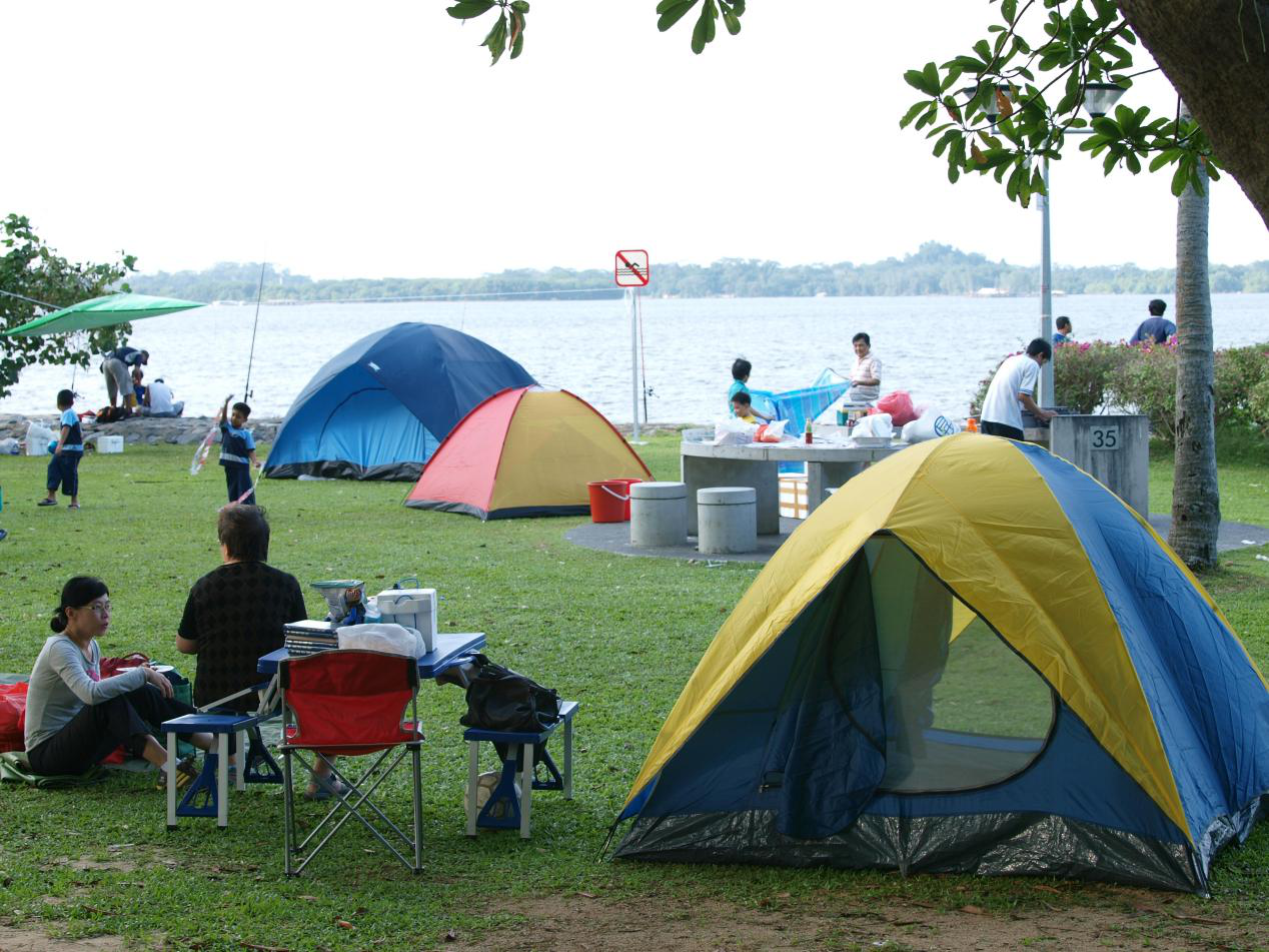 不就是在公园空地支个帐篷 我们为什么会对“露营”这么上头？