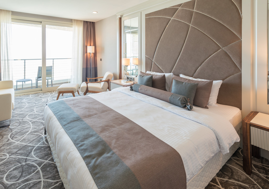 成都环球中心MUSTEL木文缇酒店推出460灵感大床房1间夜套餐