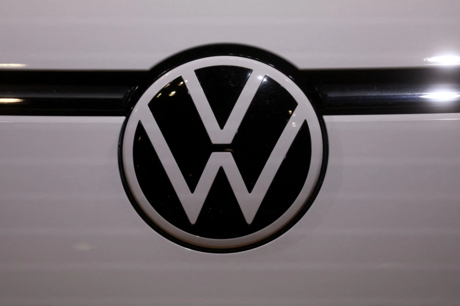 大众通用也被挤出局!“除了特斯拉,外国电动汽车都没有竞争力”