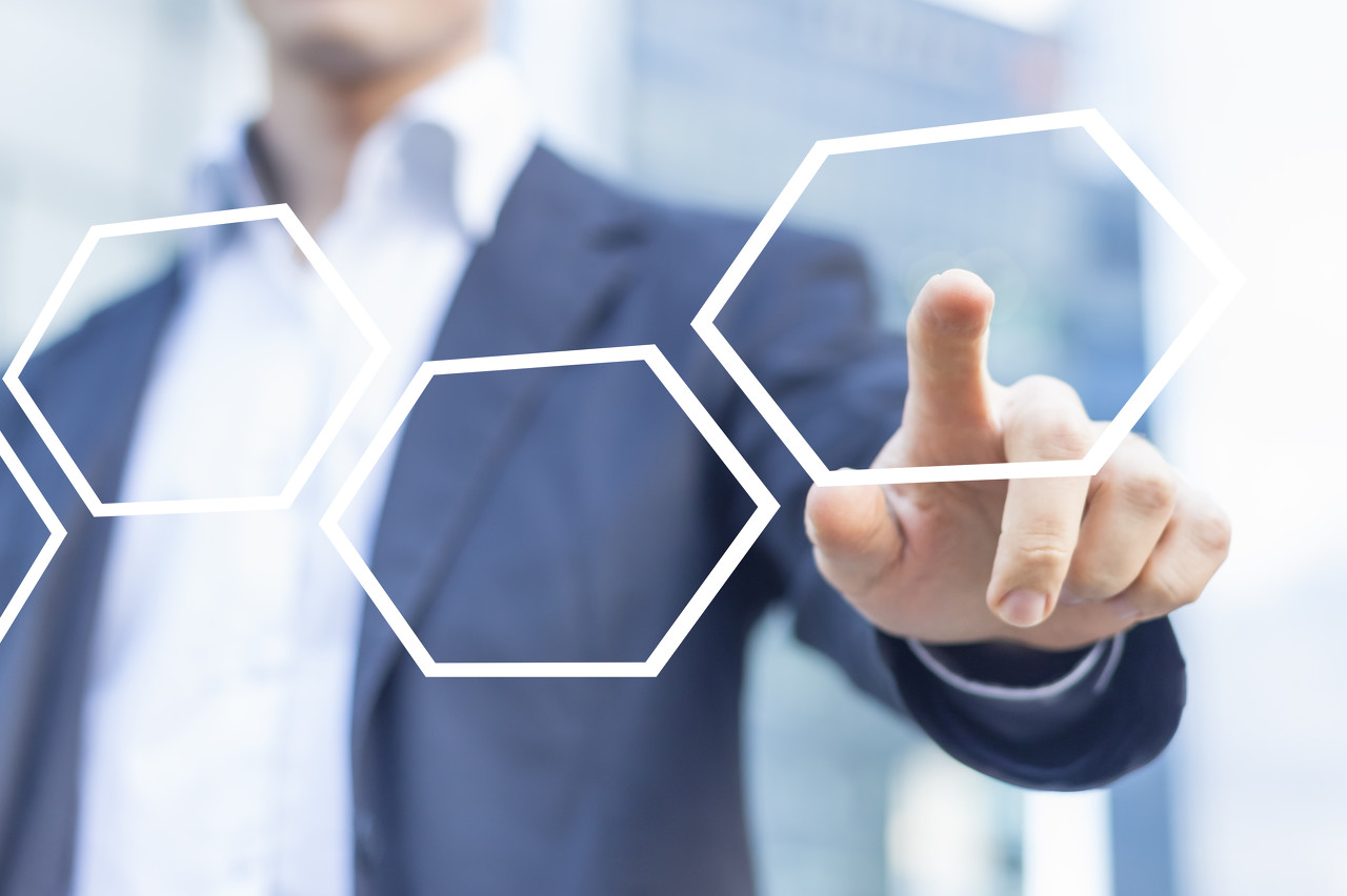 上周美股反弹 金融市场大幅震荡