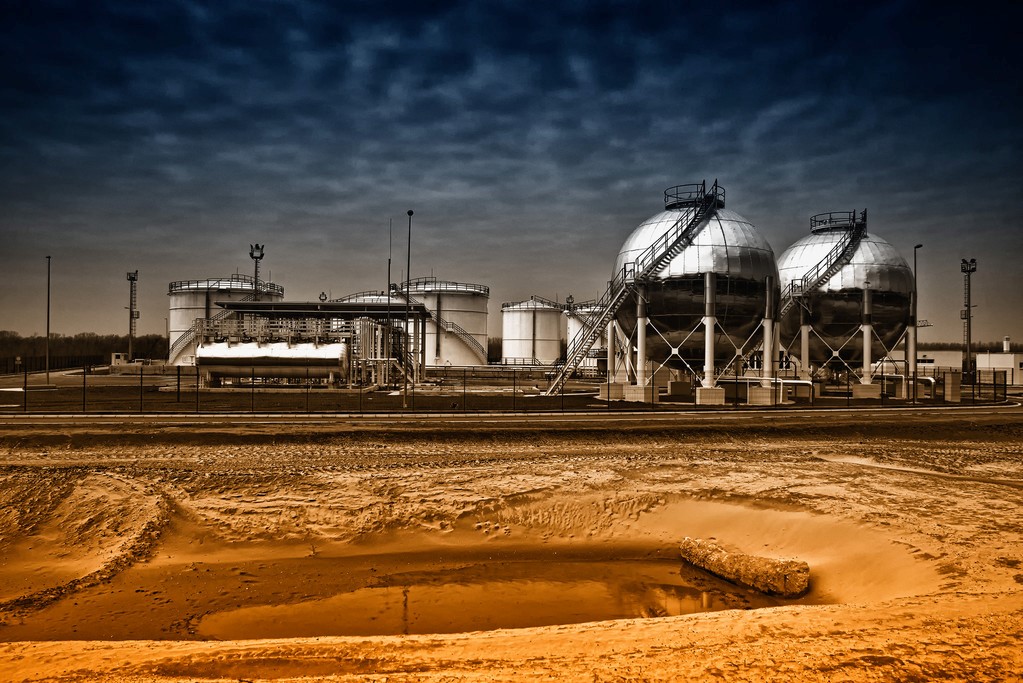 利比亚局势严峻 或在未来三天内封锁主要港口！石油市场又要变天？