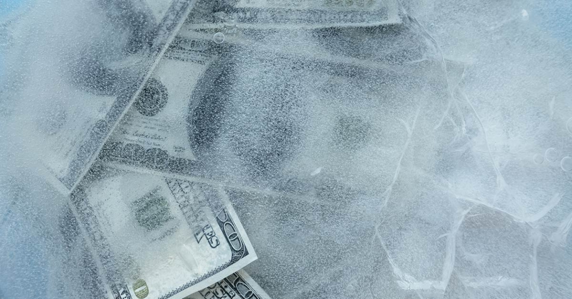為什么美元不怕“金磚幣”而怕人民幣？