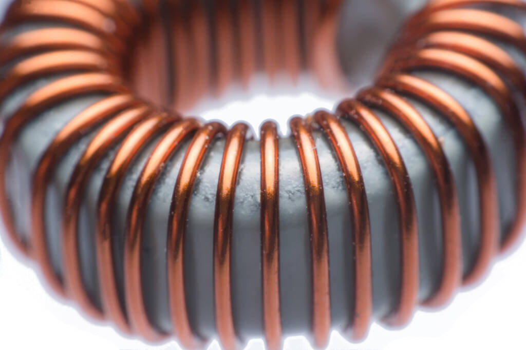 美联储激进加息减缓 沪铜期货止跌反弹