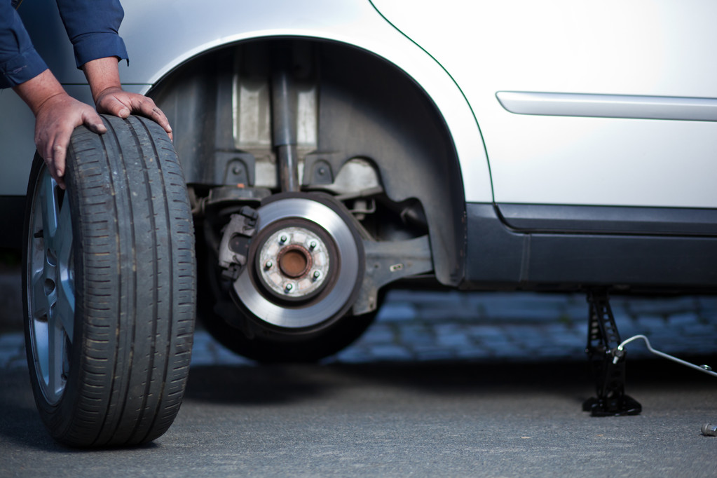 玲珑轮胎专注解决新能源汽车客户痛点